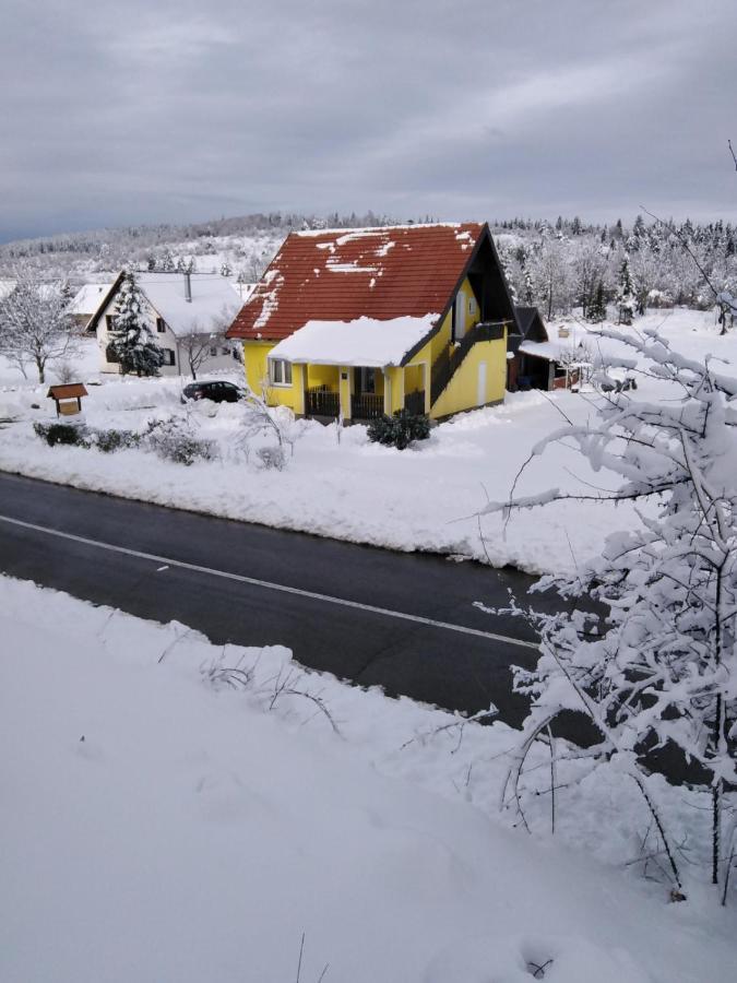 Apartman Vito Saborsko Exteriör bild