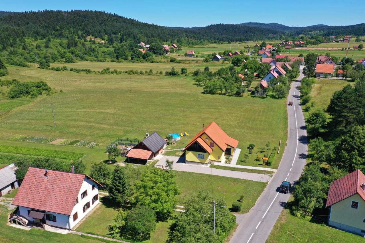 Apartman Vito Saborsko Exteriör bild
