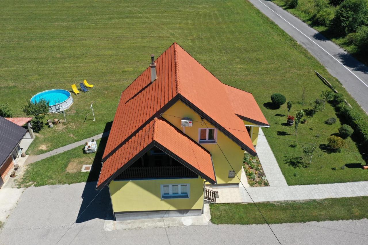 Apartman Vito Saborsko Exteriör bild