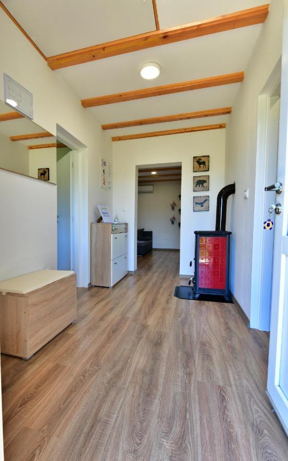 Apartman Vito Saborsko Exteriör bild