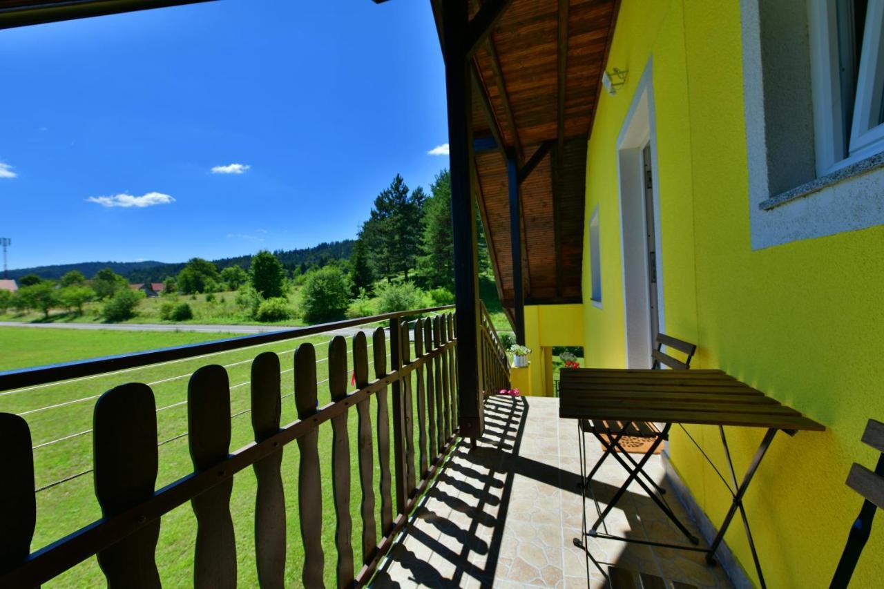Apartman Vito Saborsko Exteriör bild
