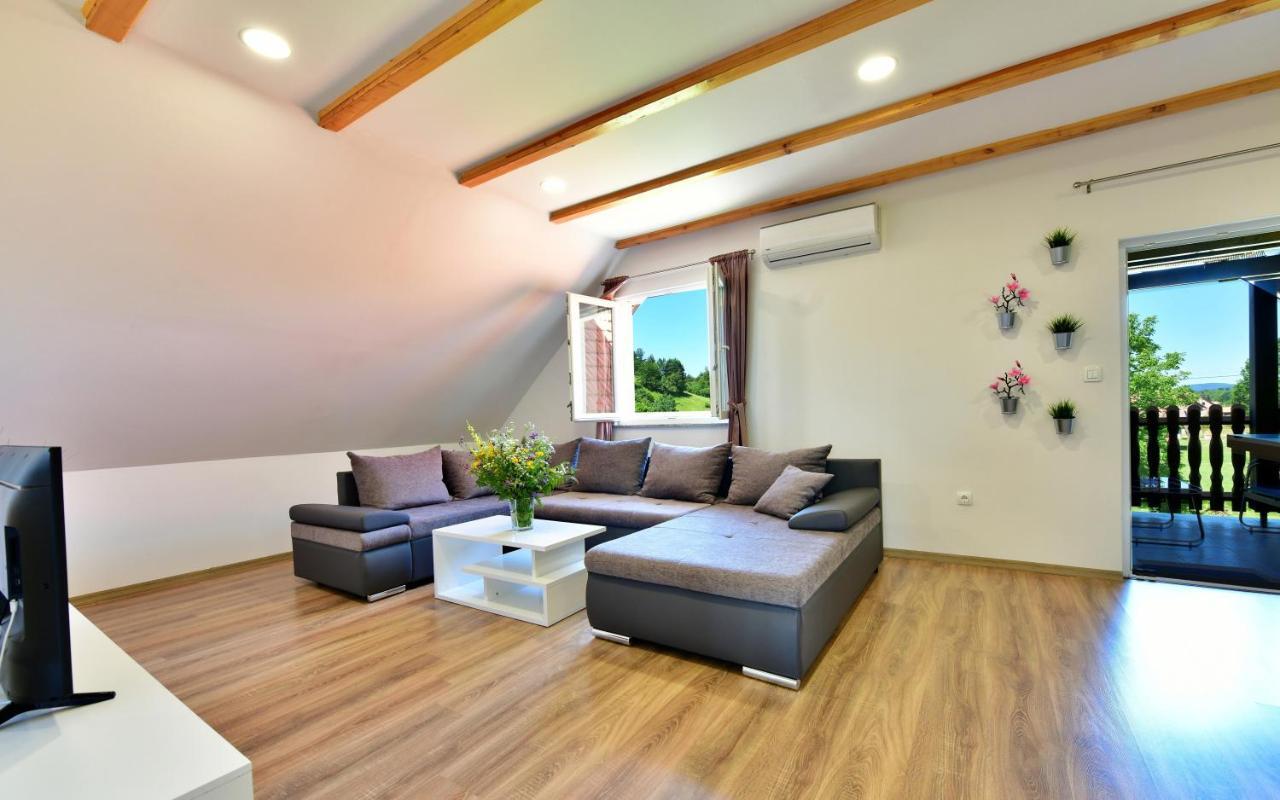 Apartman Vito Saborsko Exteriör bild