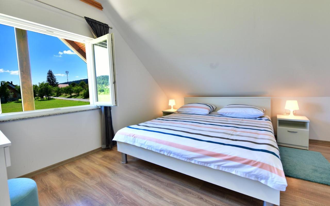 Apartman Vito Saborsko Exteriör bild