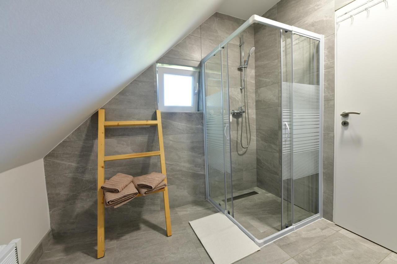Apartman Vito Saborsko Exteriör bild