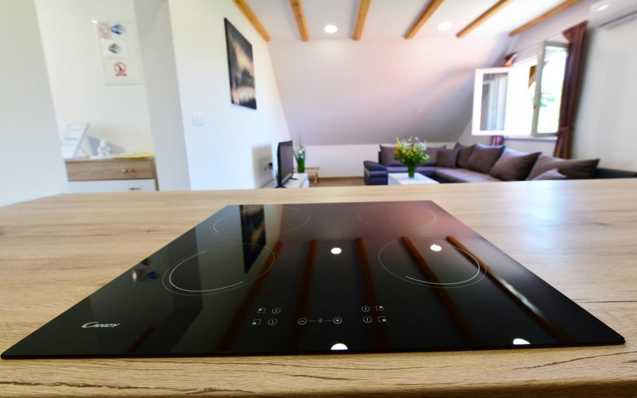 Apartman Vito Saborsko Exteriör bild