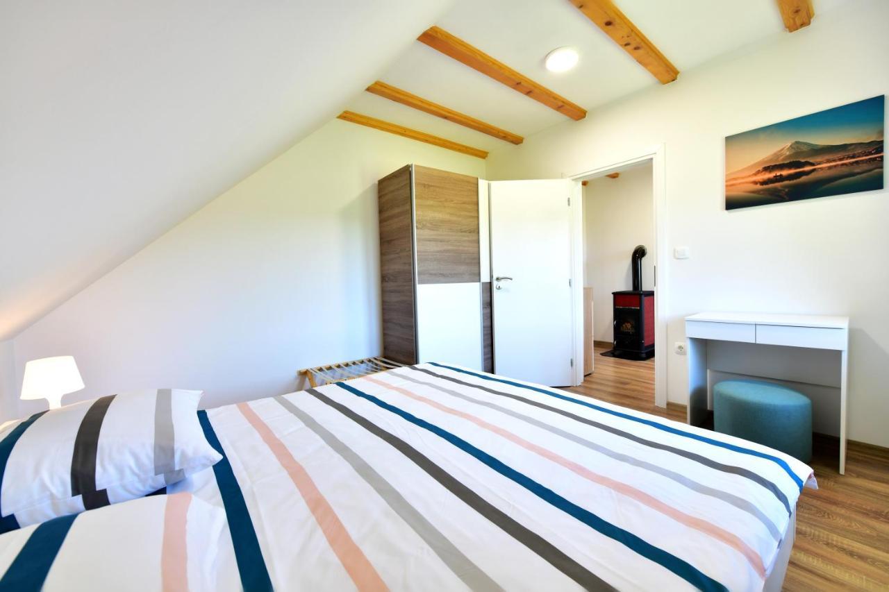Apartman Vito Saborsko Exteriör bild