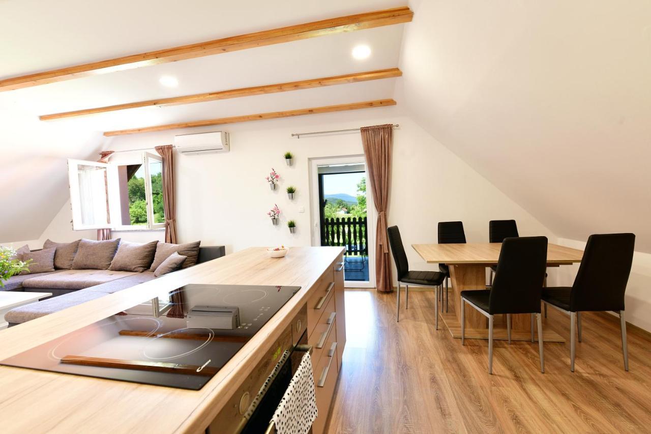 Apartman Vito Saborsko Exteriör bild